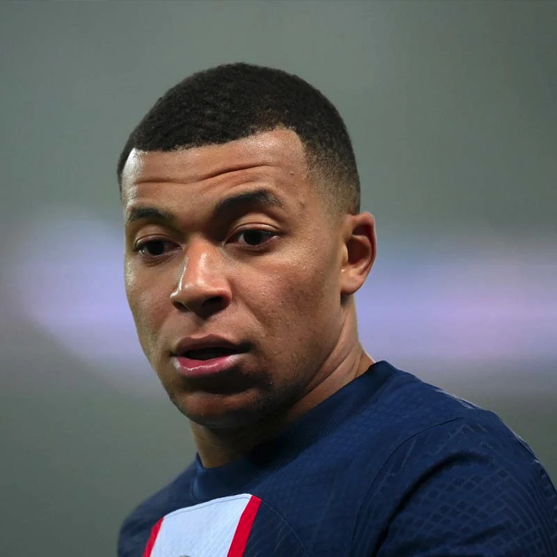 J7Sports-Mbappe_Makes_Firm_Statement_on_His_Stay_with_PBG
